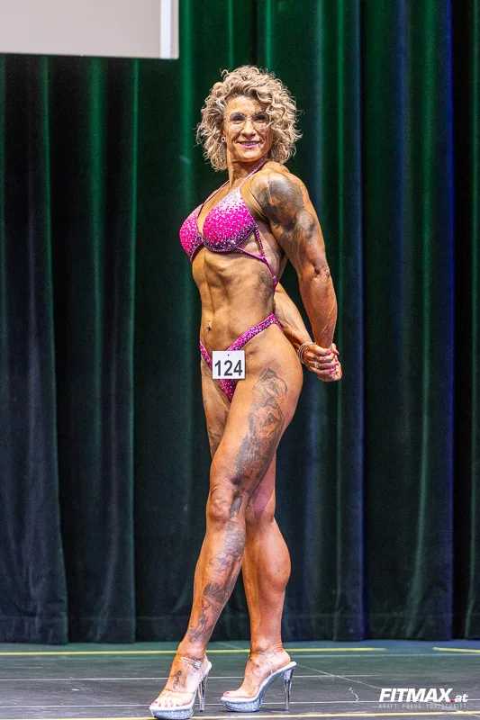 Corinna Salvenmoser