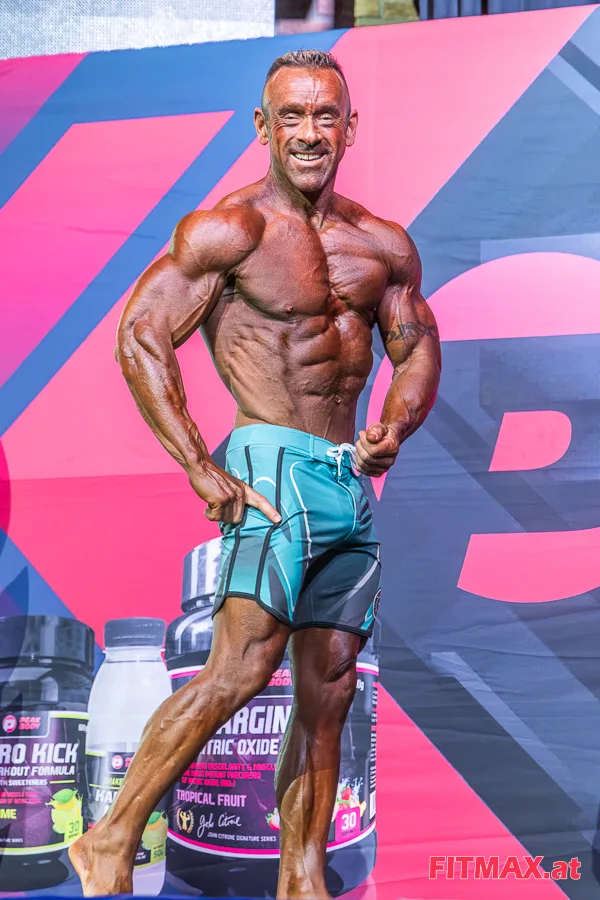Jason Bond